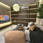 شقة بدخول ذاتي وغرفة نوم مريحة