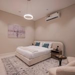 استديو هادئ بسرير ماستر