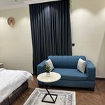 استديو هادئ بسرير ماستر