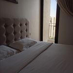 استديو هادئ بسرير ماستر