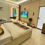 استديو بسرير ماستر وجلسة جانبية