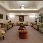استراحة بصالة واسعة وأجواء ممتعة