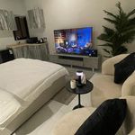 استديو بسرير ماستر وجلسة جانبية