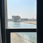 استديو باطلاله على البحر