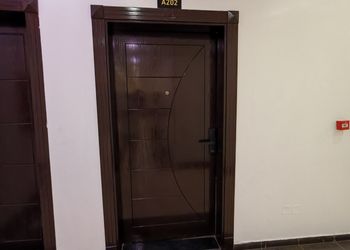 استديو هادئ بسرير ماستر 