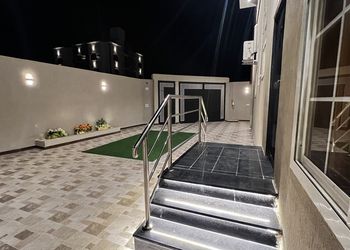 شاليه بمسطح اخضر