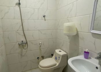 شاليه بمسبح وألعاب مائية