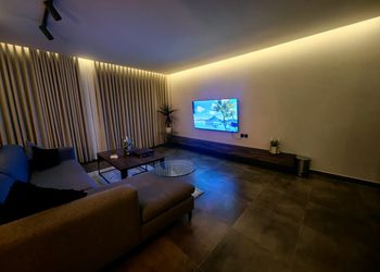 استديو هادئ بسرير ماستر 