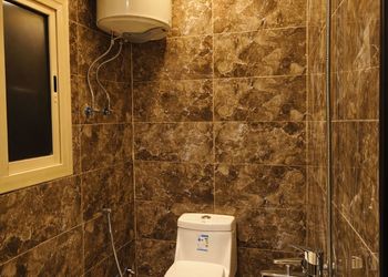 استديو هادئ بسرير ماستر
