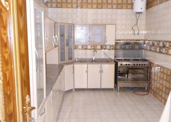 استراحة ببيت شعر ملكي