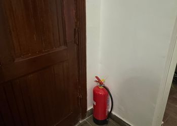 شقة بغرفة نوم وصالة 