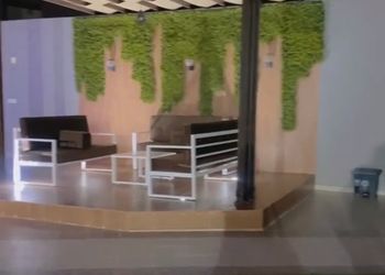 شاليه بمسبح وألعاب مائية