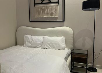 استديو بدخول ذاتي وسرير مريح 