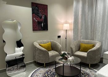 استديو بسرير ماستر وجلسة جانبية