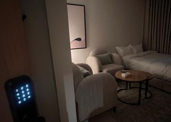 استديو بدخول ذاتي وسرير مريح 