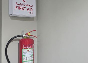 شقة بصالة مريحة وغرفة نوم