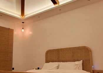كوخ بصالة جلوس وألعاب أطفال 