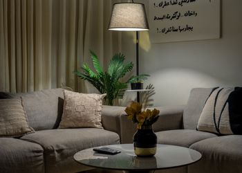 شقة بصالة وغرفة نوم دخول ذاتي 