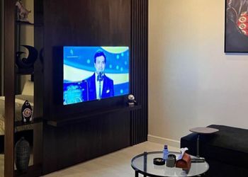 استديو هادئ بسرير ماستر