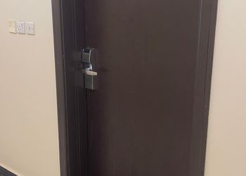 شقة بغرفة معيشة وغرفة نوم 