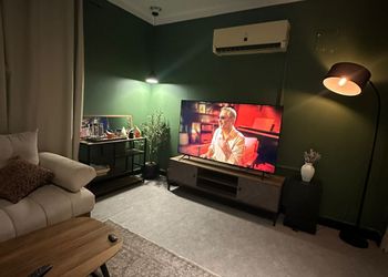 استديو هادئ بسرير ماستر 