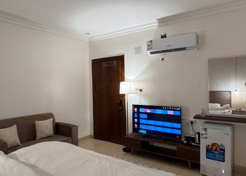 استديو بسرير ماستر ودخول ذاتي