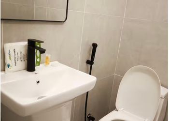 استديو بسرير ماستر وجلسة جانبية