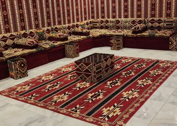 استراحة بجلسة خارجية و مجلس