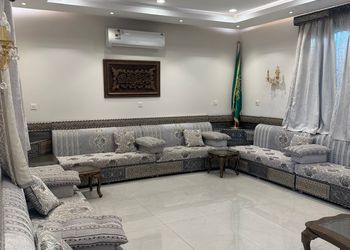 شاليه بمجلس وجلسة خارجية 