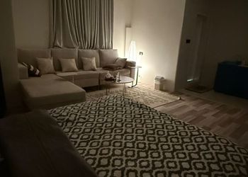 استديو هادئ بسرير ماستر 