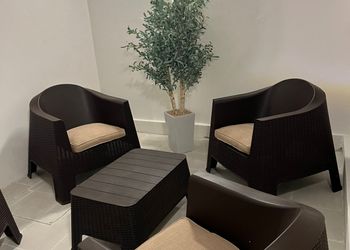 شقة بغرفة معيشة وغرفة نوم 