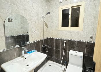 استديو هادئ بسرير ماستر 
