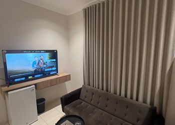 استديو هادئ بسرير ماستر 