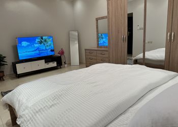 استديو بسرير ماستر ودخول ذاتي