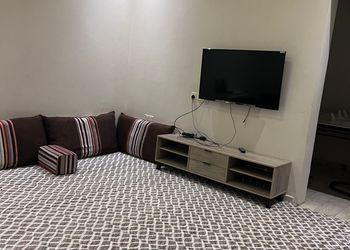 شاليه بمسبح وألعاب مائية