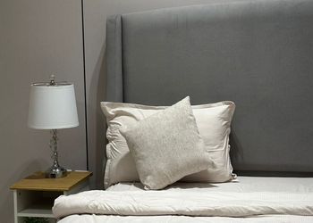 استديو هادئ بسرير ماستر 