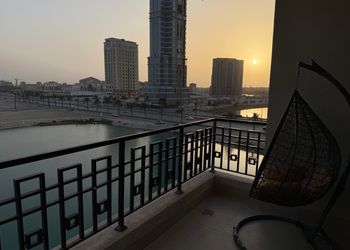 شقة باطلاله على البحر وغرفتن نوم 
