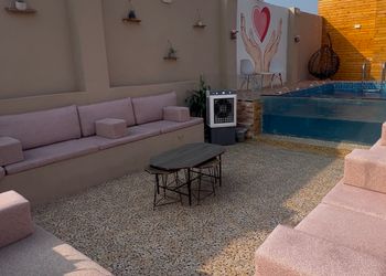 كوخ ريفي بمسبح والعاب مائية