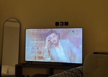 استديو بسرير ماستر وجلسة جانبية 