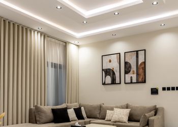 شقة بدخول ذاتي وتصميم أنيق 