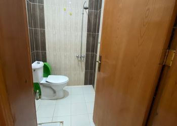 شقة بغرفتين نوم وصالة 