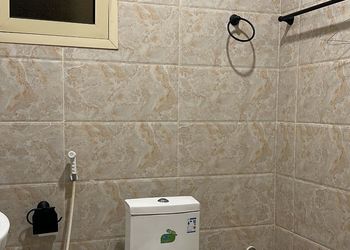 استديو بأثاث مريح وبسيط 