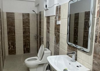 استديو بسرير ماستر