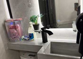 استديو هادئ بسرير ماستر 