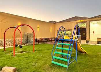 استراحة بألعاب أطفال
