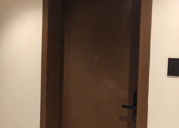 استديو بسرير ماستر
