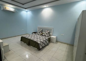 شاليه بمسطح اخضر