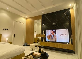استديو بتصميم هادئ وسرير مريح 