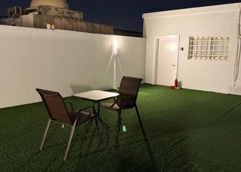 استديو هادئ بسرير ماستر 