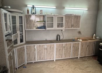 مزرعة بألعاب أطفال